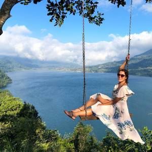 Meet your Posher, Sally